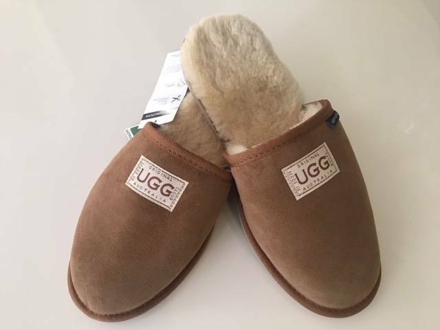 size 10 ugg slippers